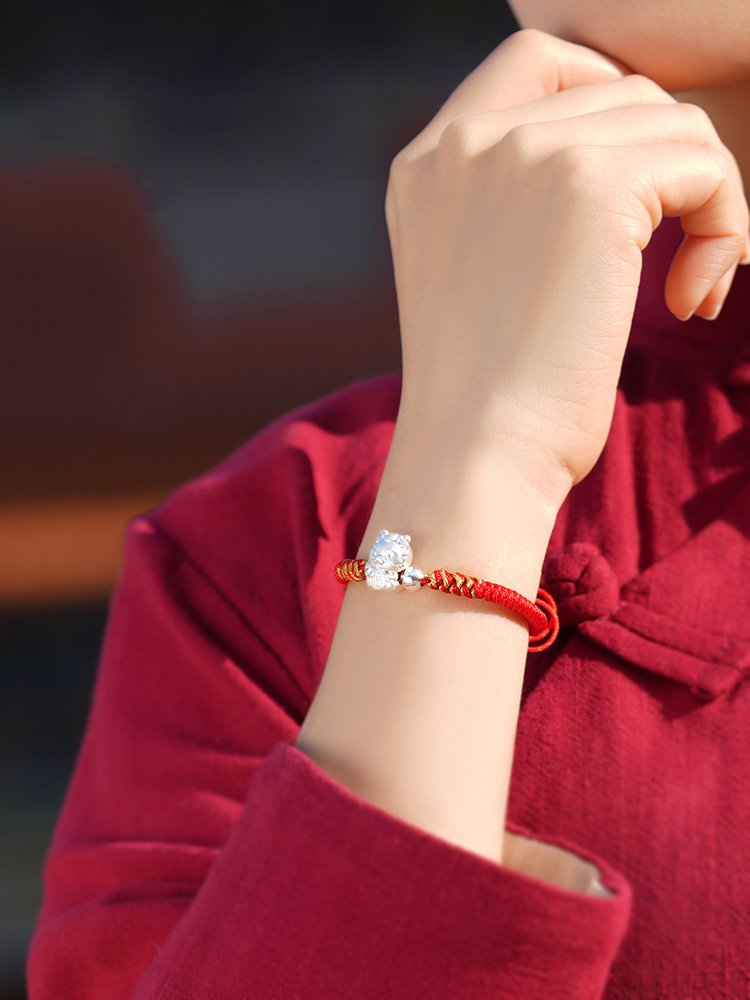 Benmingnian Red Cord Bracelet Dragon Rope Bracelets 2.jpg Benmingnian Red Cord Bracelet Dragon Rope Bracelets 2.jpg