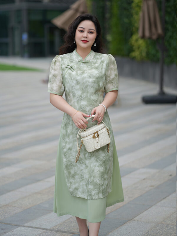 Cheongsam Plus Size Online Modern Qipao Dress1.jpg