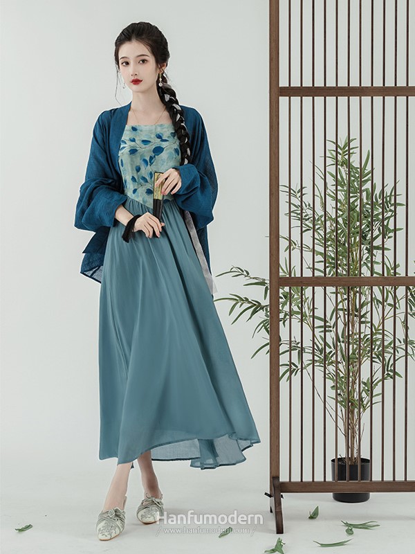 Chinese Long Dresses 4.jpg Chinese Long Dresses 4.jpg