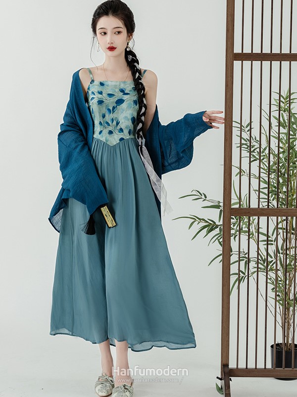 Chinese Long Dresses 5.jpg Chinese Long Dresses 5.jpg