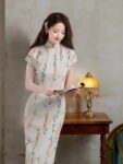 Chinese Qi Pao Fashion Improved Cheongsam5.jpg