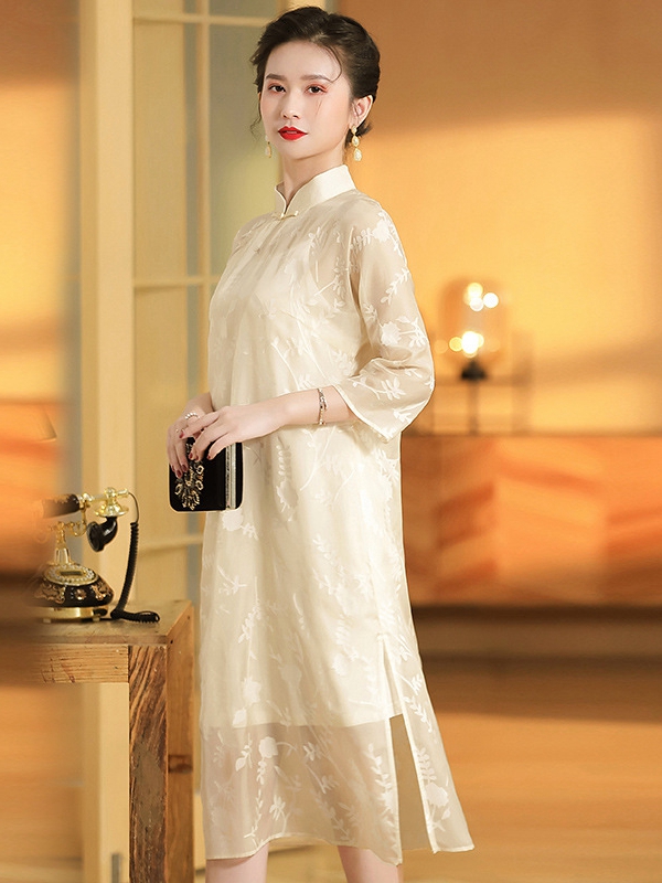 Chinese Traditional Cheongsam Long Cheongsam Qipao Dress 3.jpg Chinese Traditional Cheongsam Long Cheongsam Qipao Dress 3.jpg