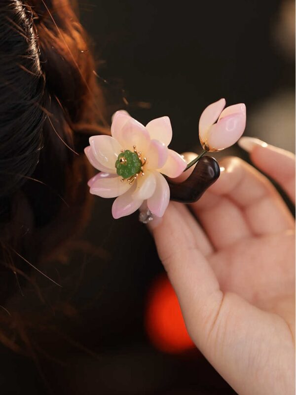Chinese Traditional Hairpin Sandalwood Lotus Hair Stick 17.jpg
