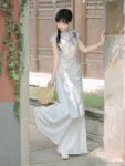 Chinese Womens Dress Sleeveless Qipao 5.jpg