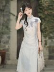 Chinese Womens Dress Sleeveless Qipao 5.jpg