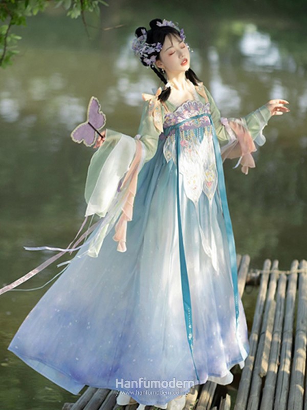 Fairy Hanfu Dress 2.jpg