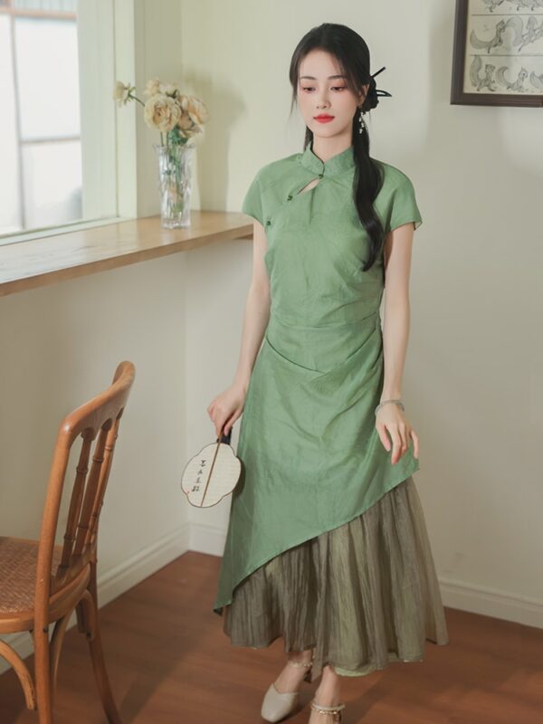 Green Summer Long Dress Daily Wear Qipao1.jpg