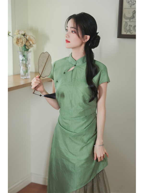 Green Summer Long Dress Daily Wear Qipao2.jpg