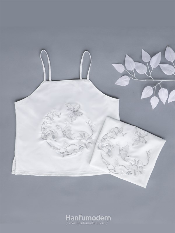 Hanfu Embroidery Sleeveless 2 1.jpg