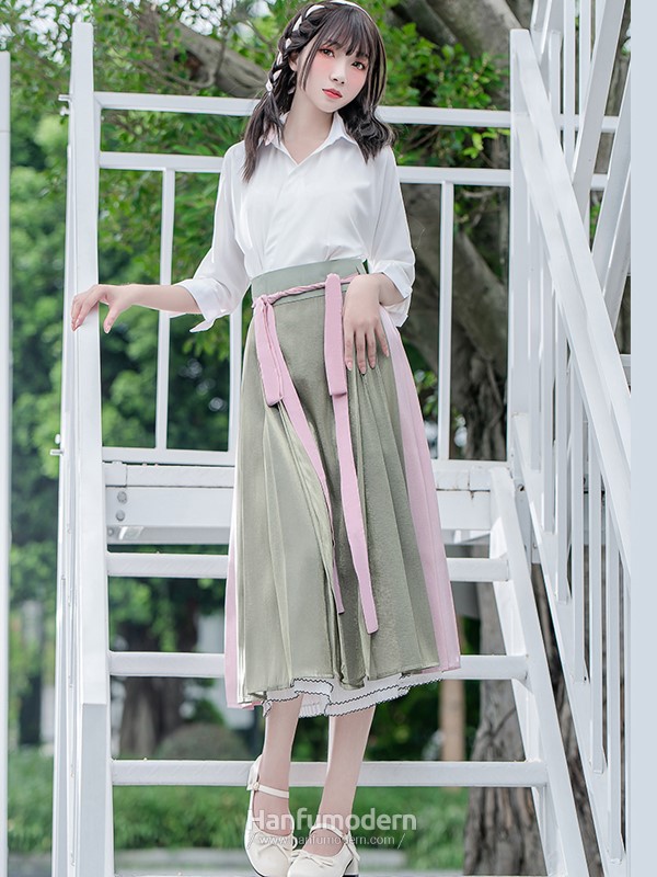 Hanfu Modern 3.jpg Hanfu Modern 3.jpg