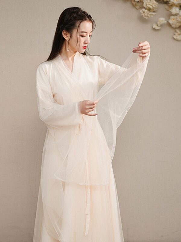 Hanfu modern fairy dress 2.jpg