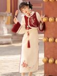 Hanfumodern Chinese new year dress women 3.jpg