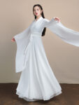 Hanfumodern white dance dress 1.jpg