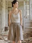 Loose Fit Linen Elastic Waist Shorts Women4.jpg