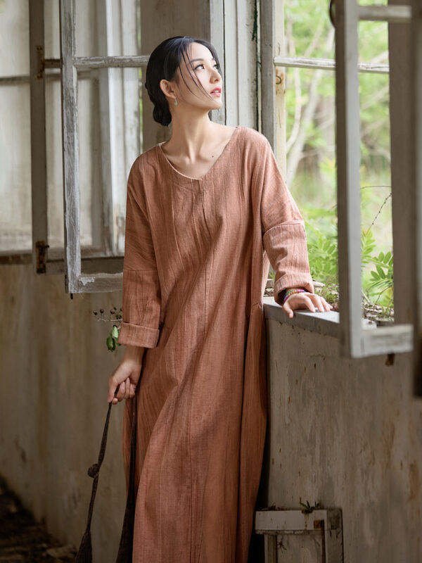 Loose Fit Plus Size Linen Dress for Summer3.jpg