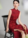 Luxurious Red Wedding Qipao Dress Bridal Dress1.jpg