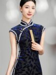 Modern Blue Cheongsam Dress Floral Velvet Qipao7.jpg
