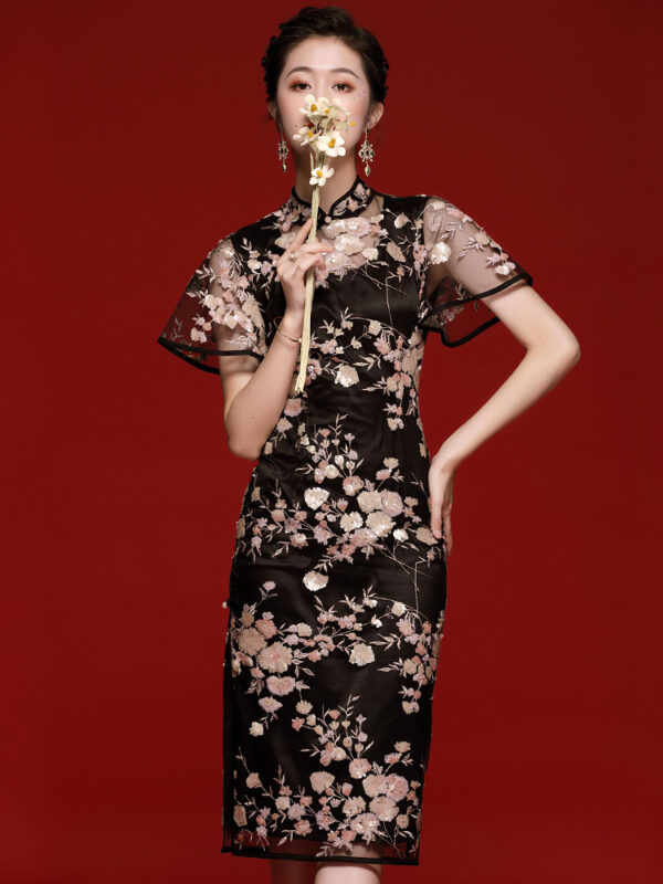 Modern Cheongsam Dress Chinese Vintag Embroidery Dress 1.jpg