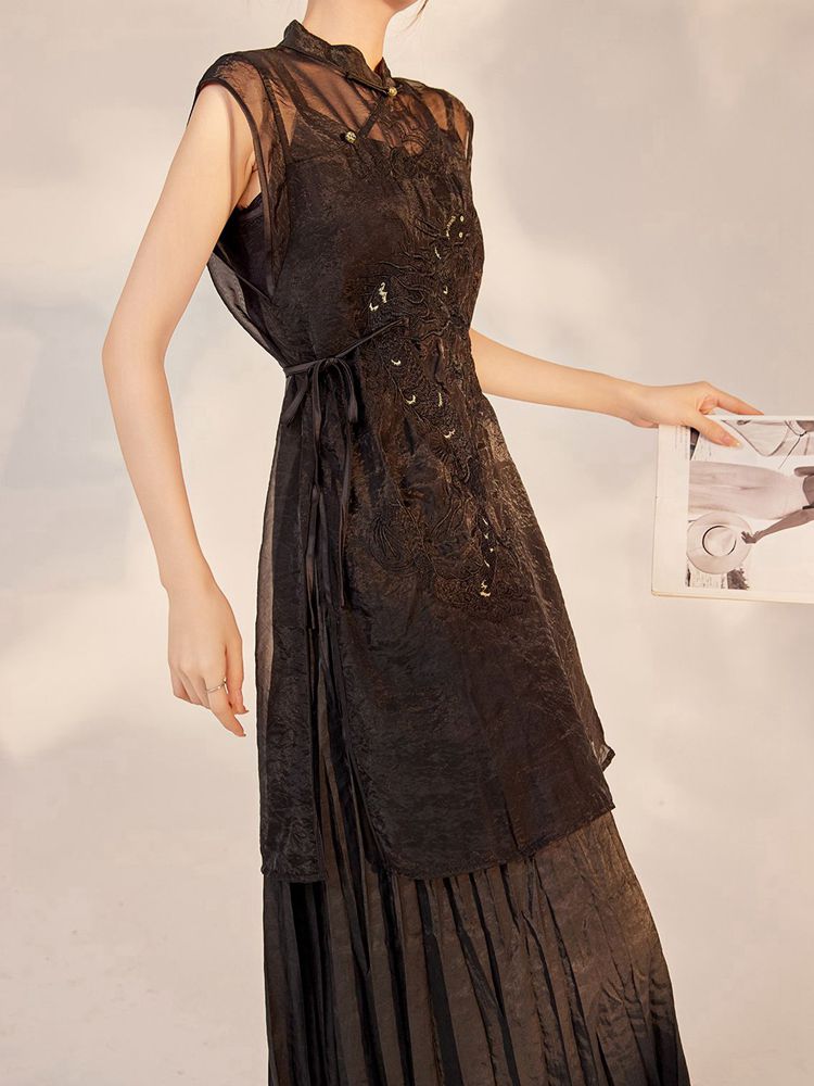 Modern Cheongsam v 3.jpg Modern Cheongsam v 3.jpg