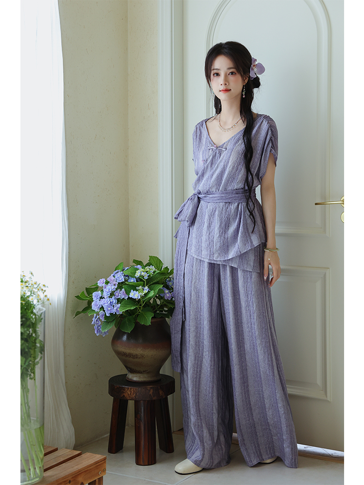 Modern Hanfu Inspired Pants Set5.jpg Modern Hanfu Inspired Pants Set5.jpg