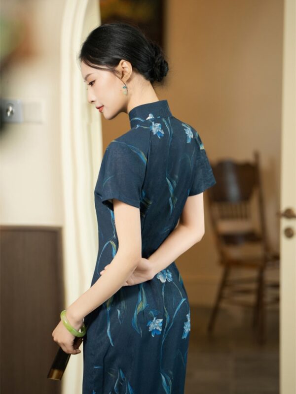 Qipao Dress for Sale Old Shanghai Style Cheongsam2.jpg