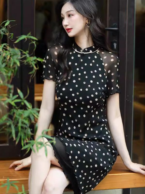 Qipao Outfit A 7.jpg Qipao Outfit A 7.jpg
