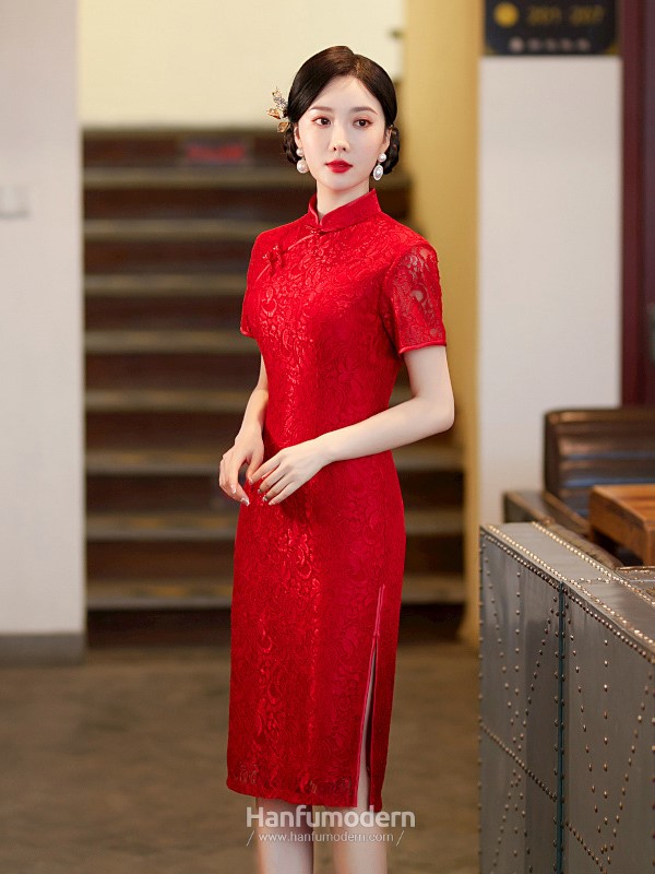 Red Cheongsam Dress 1.jpg