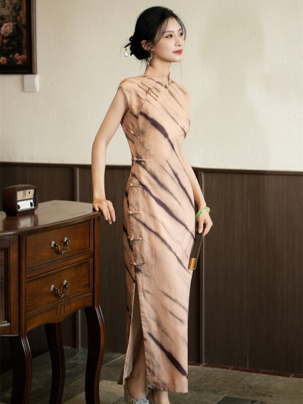 Sleeveless Cheongsam Women Long Chinese Dress2.jpg