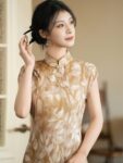 Traditional Chinese Dress Female Vintage Qipao4.jpg