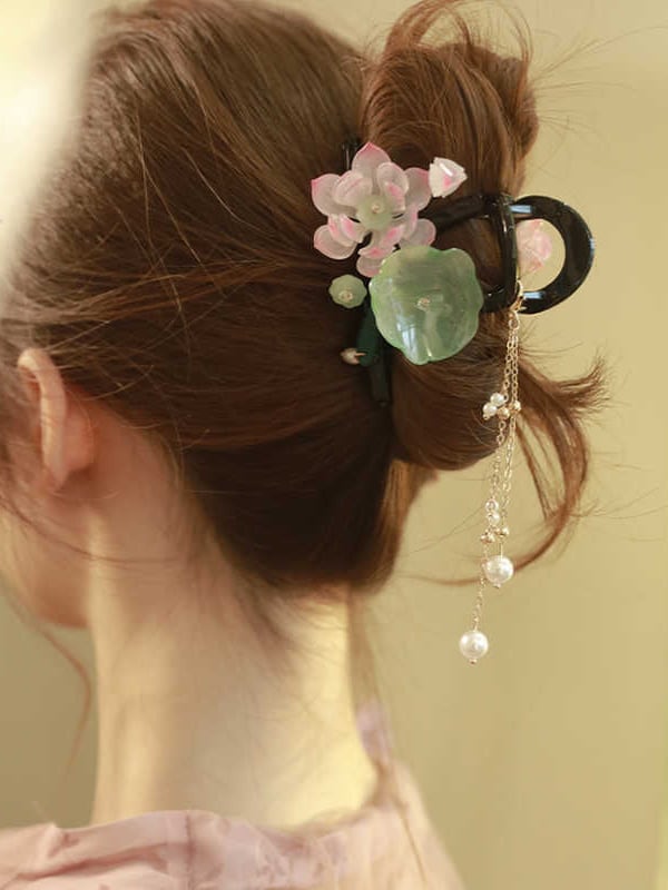 Traditional Chinese Lotus Hair Clip Claw with Tassel7.jpg