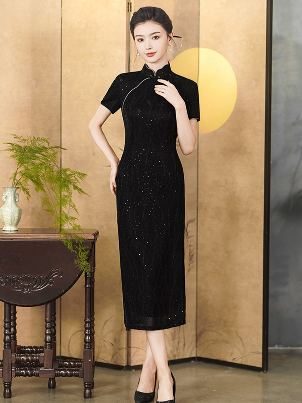 black qipao 1.jpg