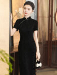 black qipao 1.jpg