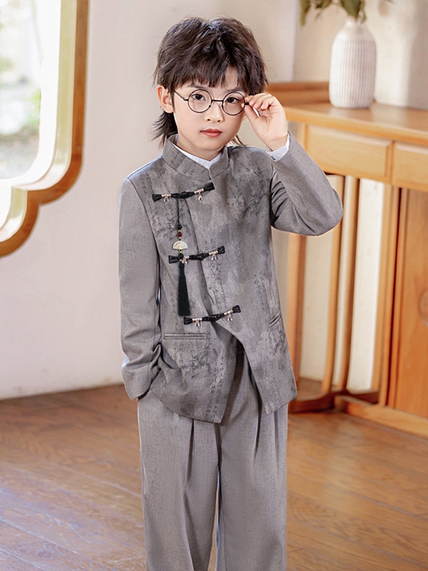 boys chinese suit light grey half body 3.jpg boys chinese suit light grey half body 3.jpg
