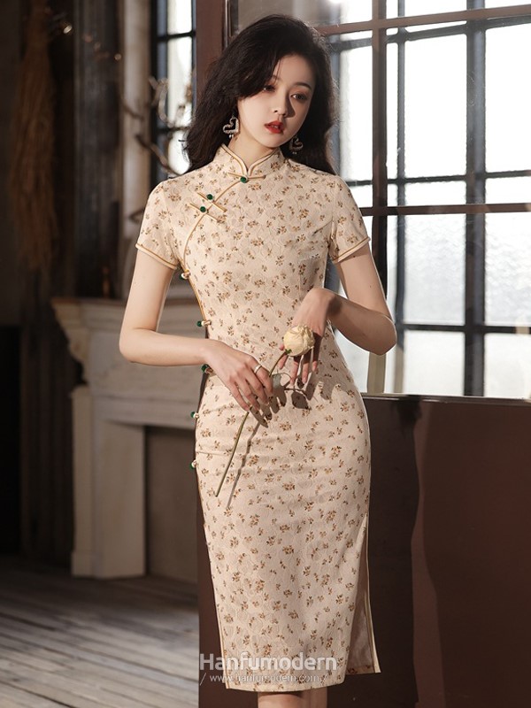 cheongsam malaysia 2.jpg
