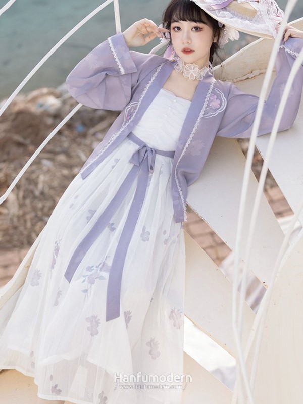 chinese attire female 4.jpg chinese attire female 4.jpg