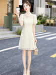 chinese clothes female 1.jpg