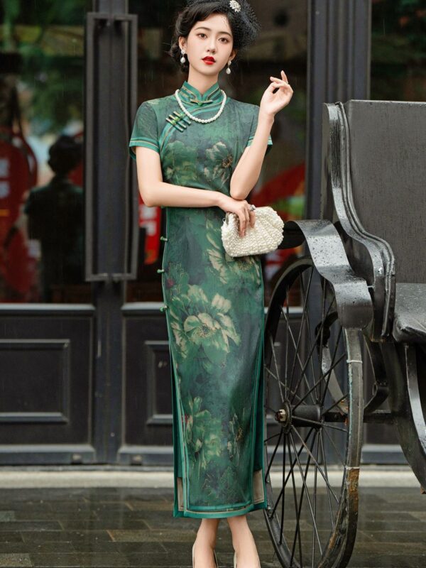 chinese dress women 1.jpg