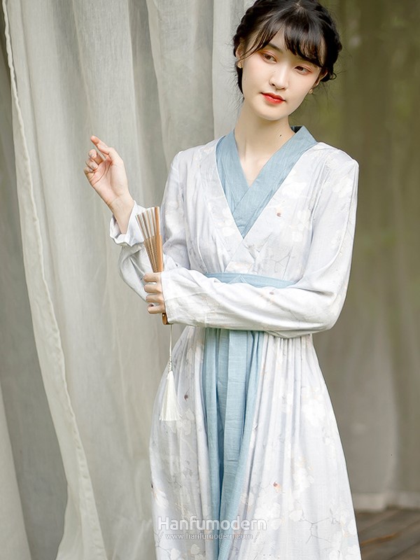 chinese female clothes 3.jpg chinese female clothes 3.jpg