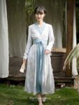 chinese female clothes 1.jpg