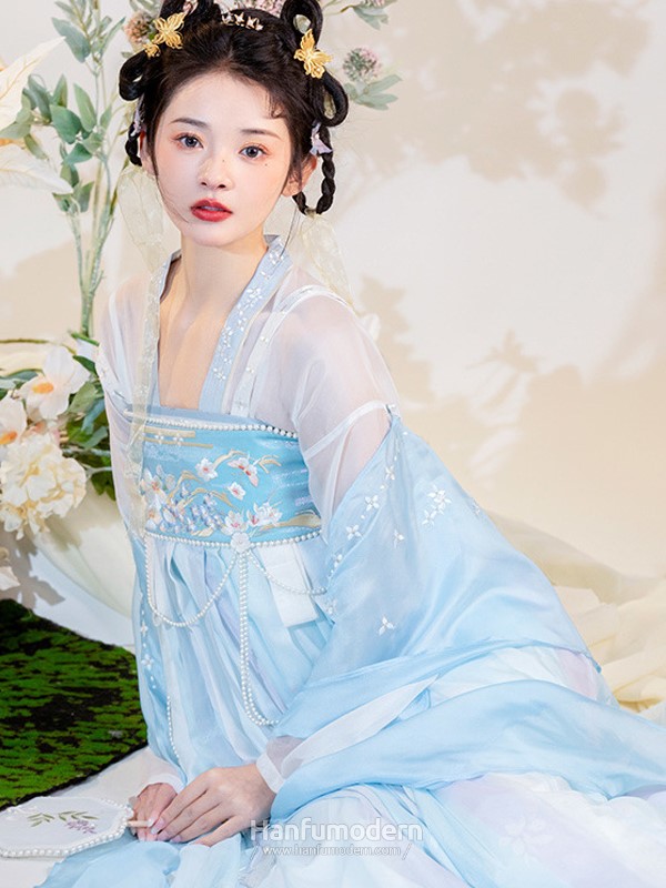 chinese hanfu 1 1.jpg
