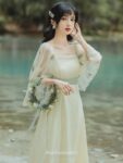 chinese outfit female 1.jpg
