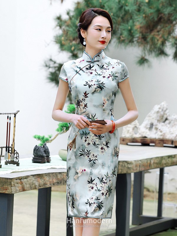 chinese qipao dress. 1.jpg