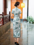 chinese traditional dress qipao 1 1.jpg