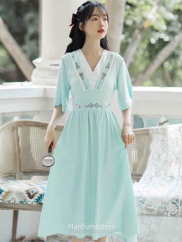 chinese vintage dress 1.jpg chinese vintage dress 1.jpg