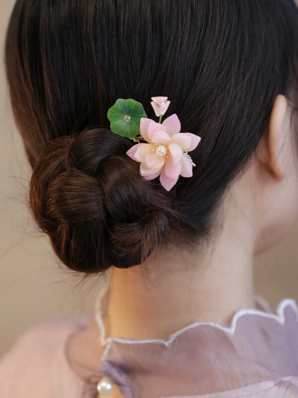fresh lotus hairclip chinese style hair accessories2.jpg