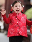 kids chinese vest loose fit winter style.jpg