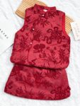 kids festive vest set new year interaction 1.jpg