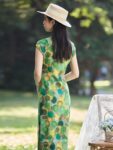 green cheongsam 1.jpg