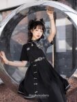hanfu black 1.jpg