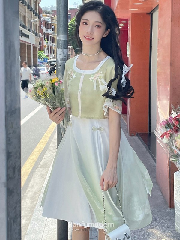 hanfu inspired dress 1.jpg
